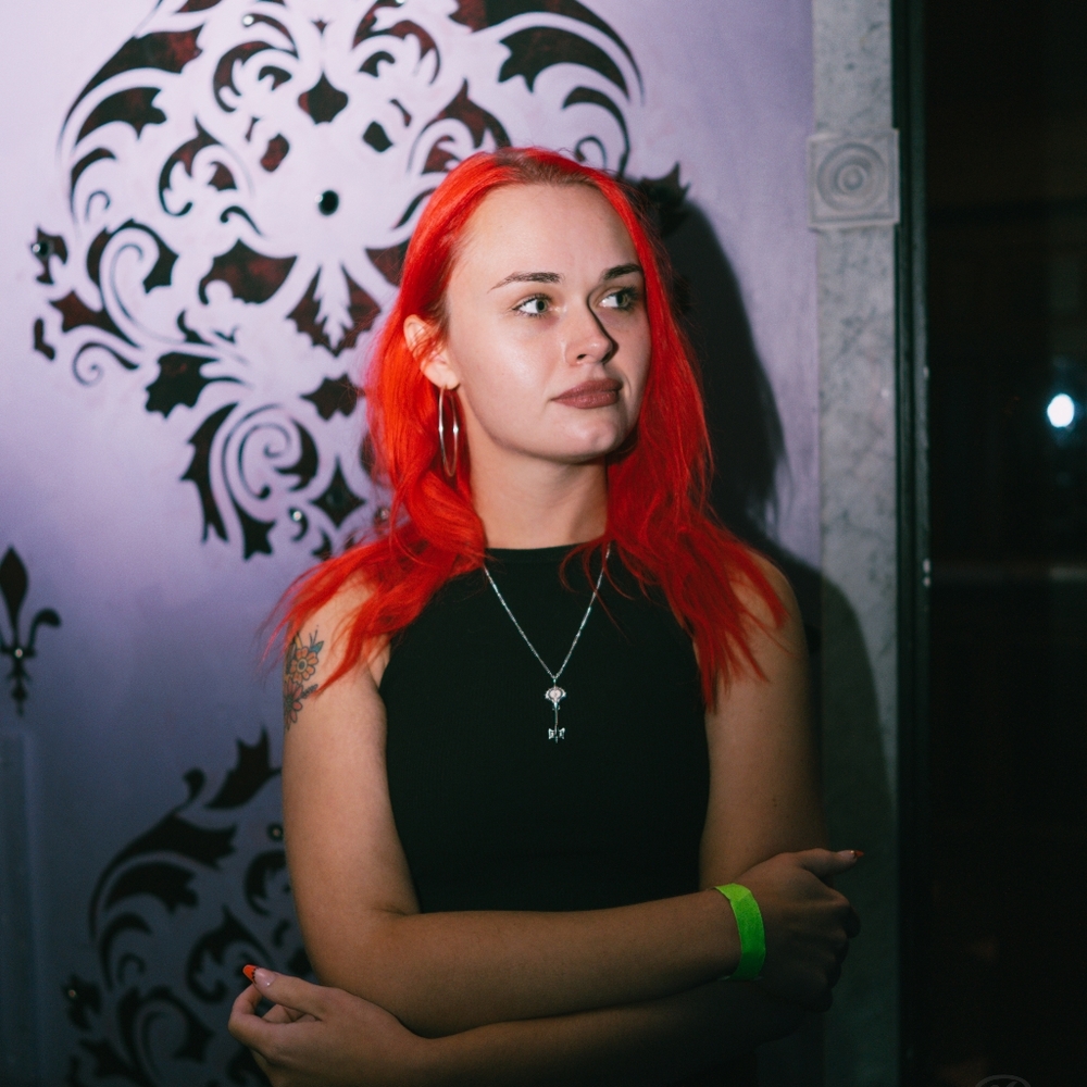 Meet your Posher, Alexandra